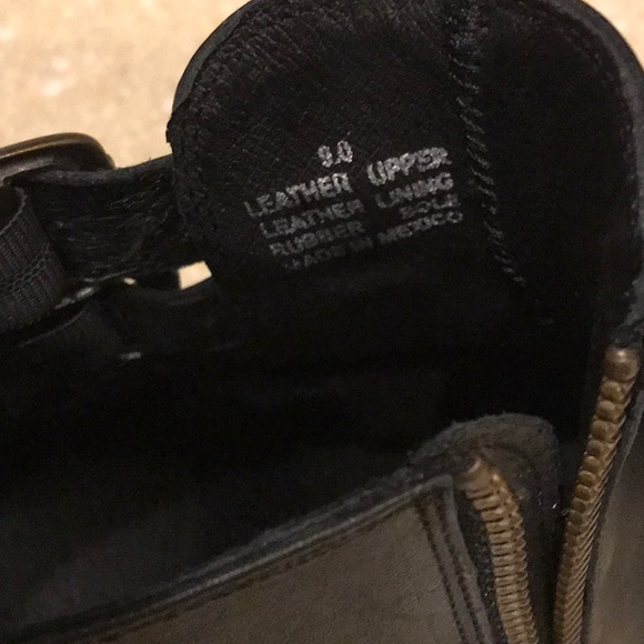 Shorty Boots With Inside Zipper - Picture 6 of 7